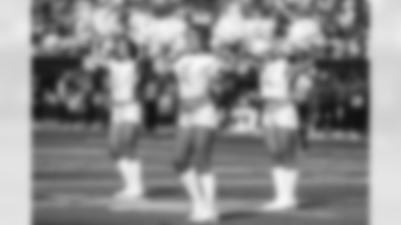 The Los Angeles Rams take on the New Orleans Saints in week 9 of the 2025 NFL regular season.