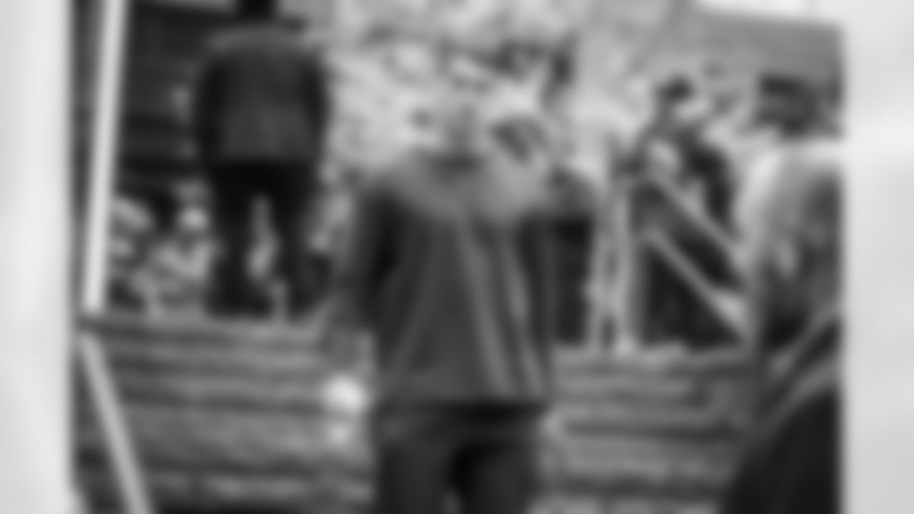 87 TE Davis Allen travels to Bank of America Stadium for Week 13 matchup vs. Panthers