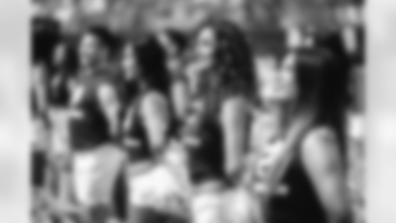 The Los Angeles Rams take on the Los Angeles Chargers in week 2 of the 2025 NFL preseason.