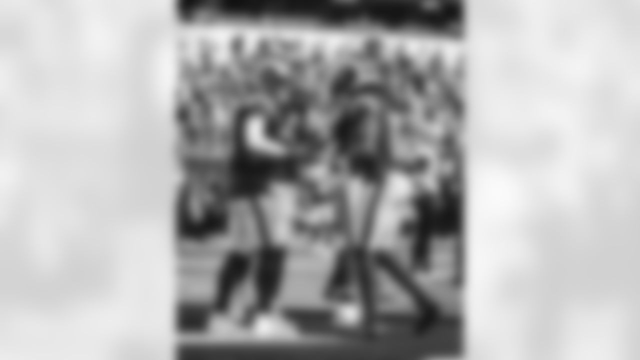 The Los Angeles Rams take on the New Orleans Saints in week 9 of the 2025 NFL regular season.