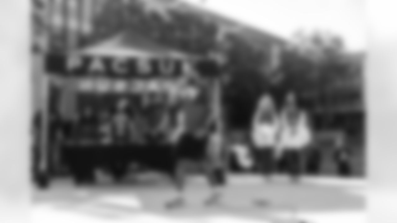 251219_Pacsun_Loads_Of_Love_RH_00066