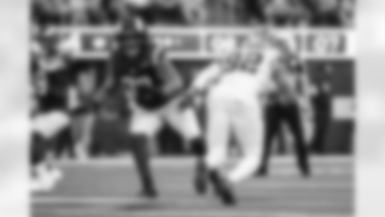 The Los Angeles Rams take on the Detroit Lions in week 15 of the 2025 NFL regular season.