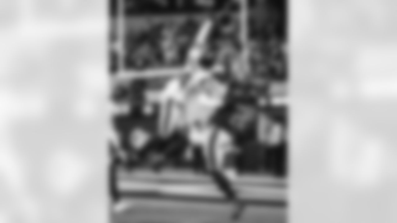 The Los Angeles Rams take on the Tampa Bay Buccaneers in week 12 of the 2025 NFL regular season.