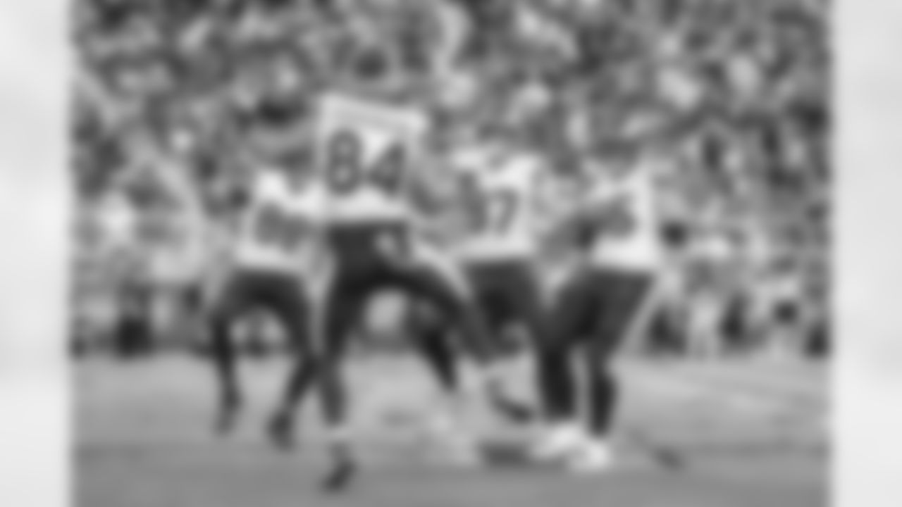 The Los Angeles Rams take on the San Francisco 49ers in week 10 of the 2025 NFL regular season.