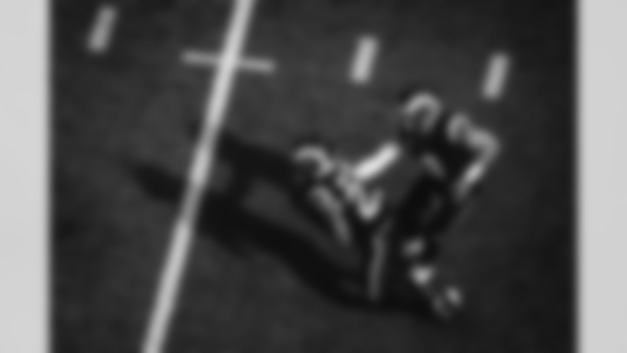 The Los Angeles Rams take on the Seattle Seahawks in week 11 of the 2025 NFL regular season.