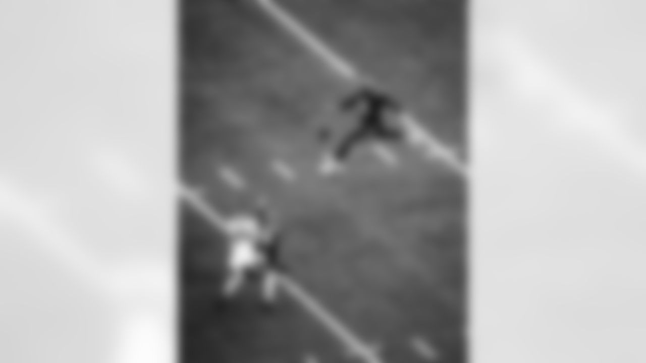 The Los Angeles Rams take on the Seattle Seahawks in week 11 of the 2025 NFL regular season.