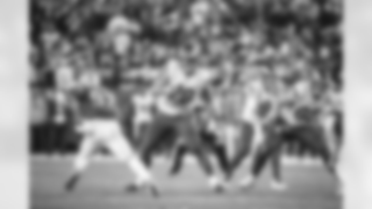The Los Angeles Rams took on the San Francisco 49ers in Week 10 of the 2021 regular season.