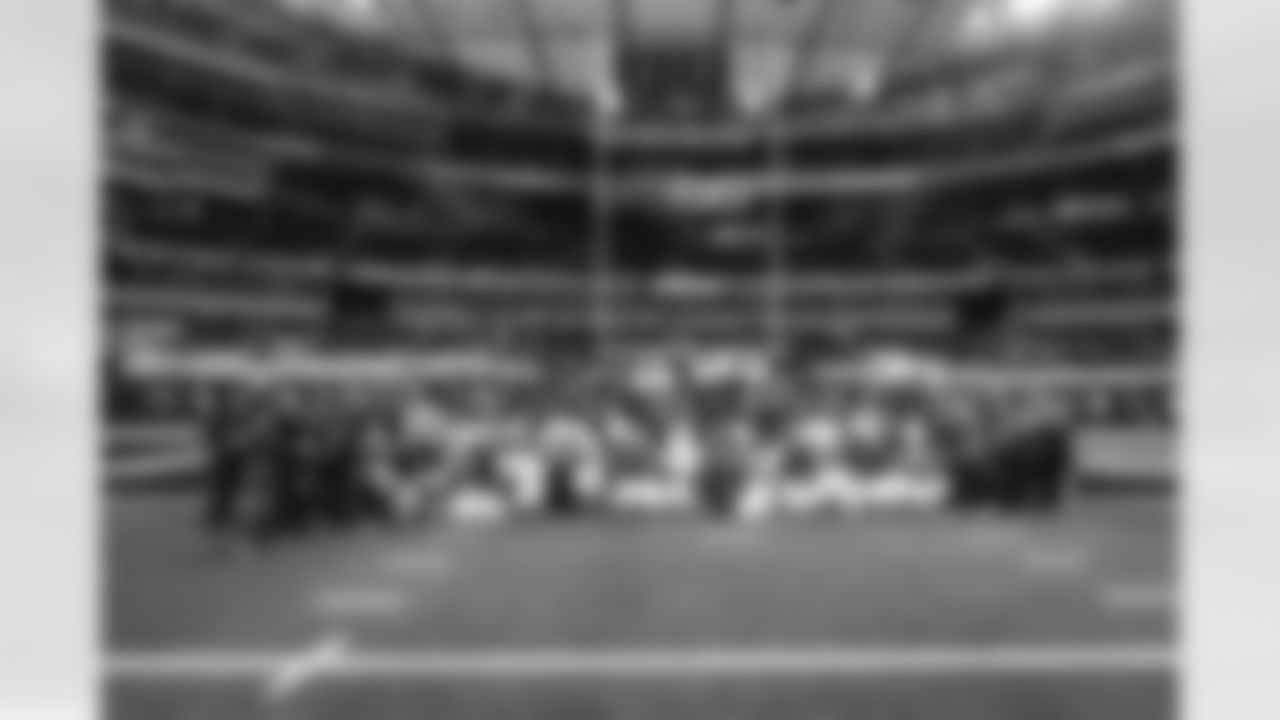 E_260104_Rams_vs_Cardinals_TE_735