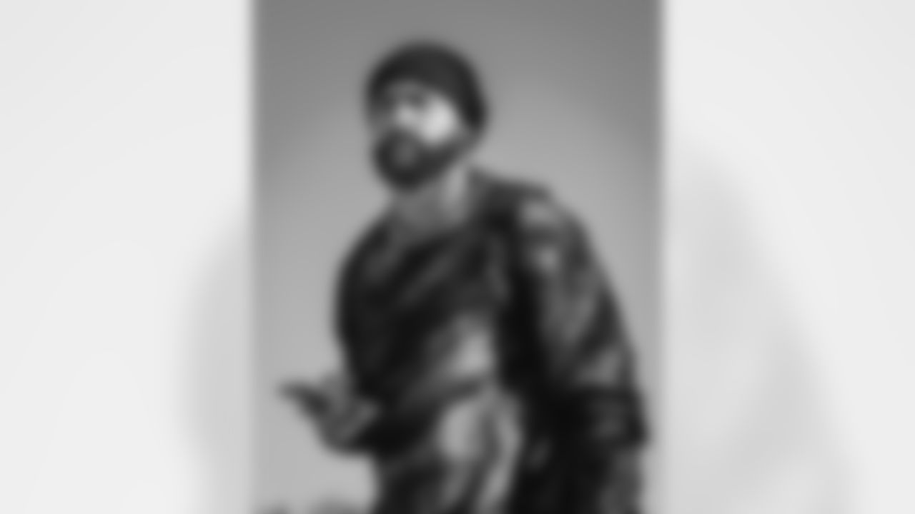 The Los Angeles Rams take on the Tampa Bay Buccaneers in week 12 of the 2025 NFL regular season.