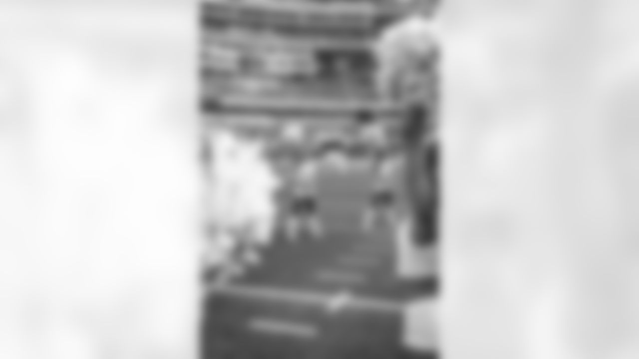 The Los Angeles Rams take on the New Orleans Saints in week 9 of the 2025 NFL regular season.