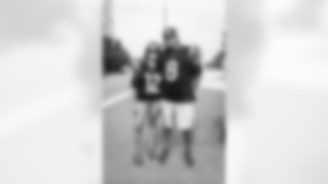 The Los Angeles Rams take on the New Orleans Saints in week 9 of the 2025 NFL regular season.