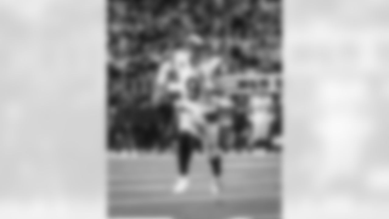 The Los Angeles Rams take on the Tampa Bay Buccaneers in week 12 of the 2025 NFL regular season.