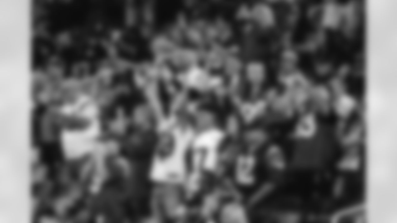 The Los Angeles Rams take on the Tampa Bay Buccaneers in week 12 of the 2025 NFL regular season.