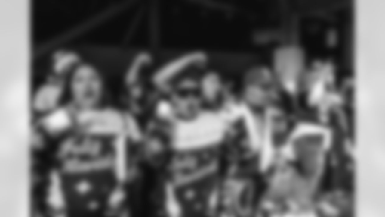 The Los Angeles Rams take on the Detroit Lions in week 15 of the 2025 NFL regular season.