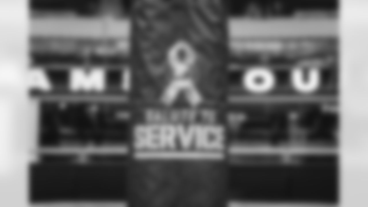 The Los Angeles Rams take on the New Orleans Saints in week 9 of the 2025 NFL regular season.