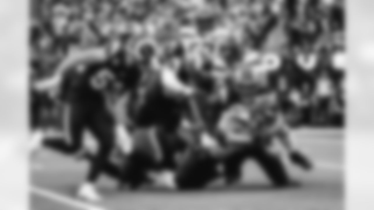 The Los Angeles Rams take on the Seattle Seahawks in week 11 of the 2025 NFL regular season.