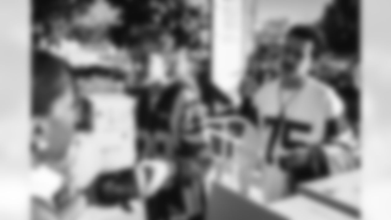 The Los Angeles Rams take on the Tampa Bay Buccaneers in week 12 of the 2025 NFL regular season.