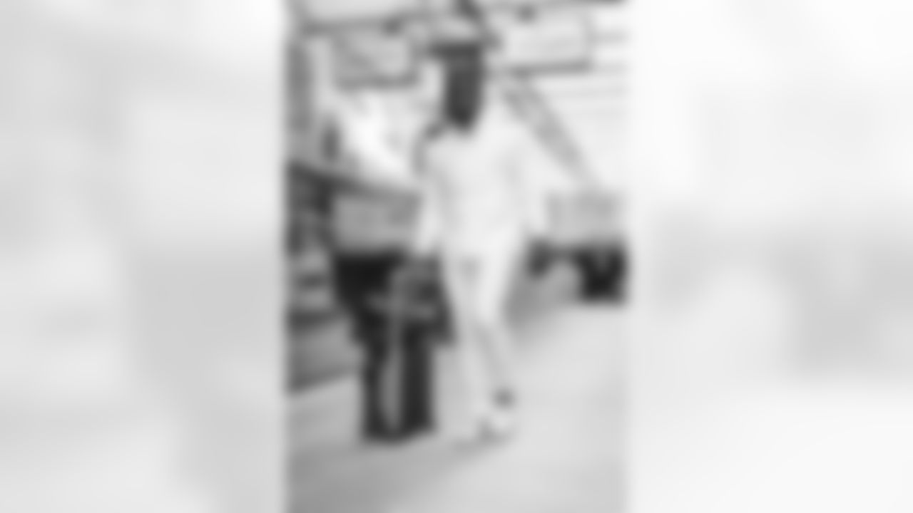 0 OLB Byron Young travels to Lumen Field for today's NFC Championship game against the Seahawks