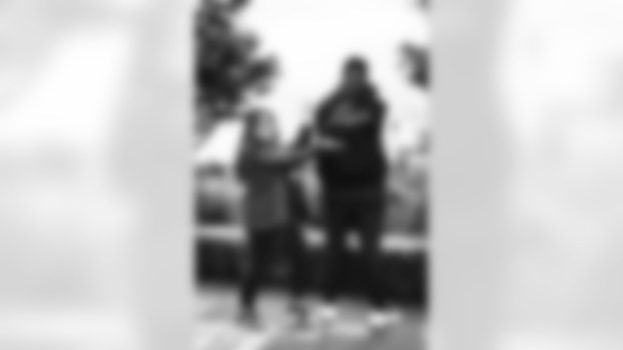 The Los Angeles Rams take on the Seattle Seahawks in week 11 of the 2025 NFL regular season.