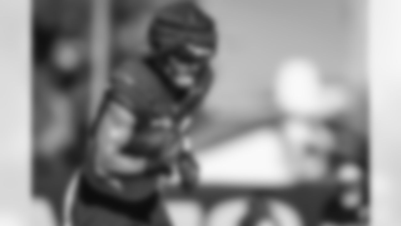 E_251211_Regular_Season_Week15_Practice_BT_00042