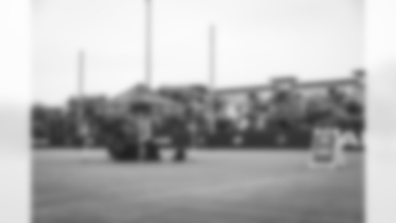 E_250914_Football_Meets_Football_Clinic_JM_0006