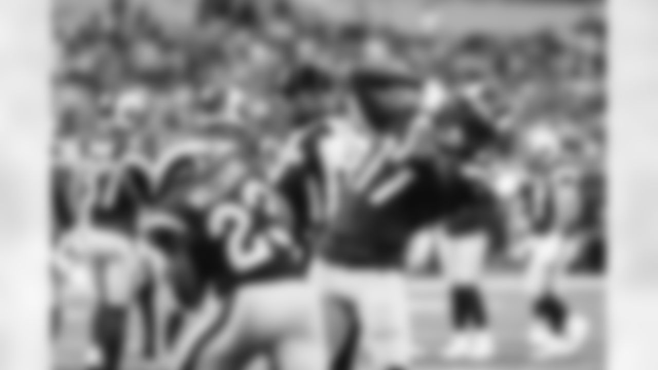 The Los Angeles Rams take on the New Orleans Saints in week 9 of the 2025 NFL regular season.