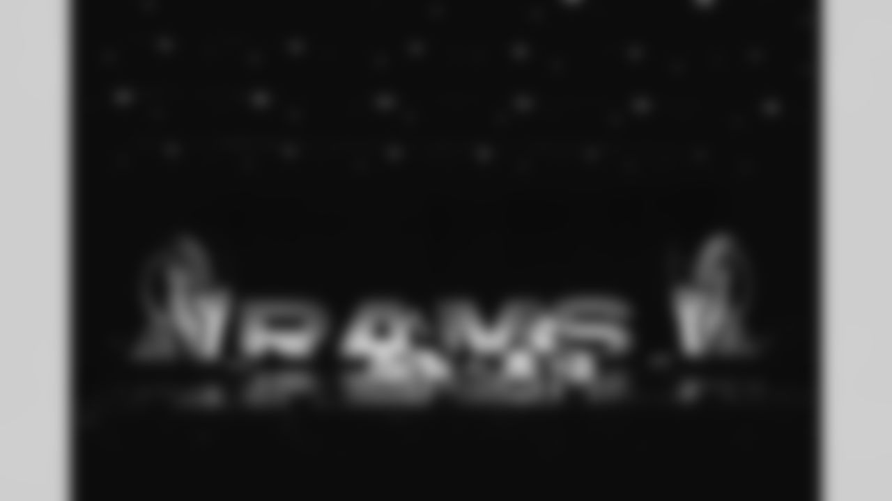 E_TOW42955