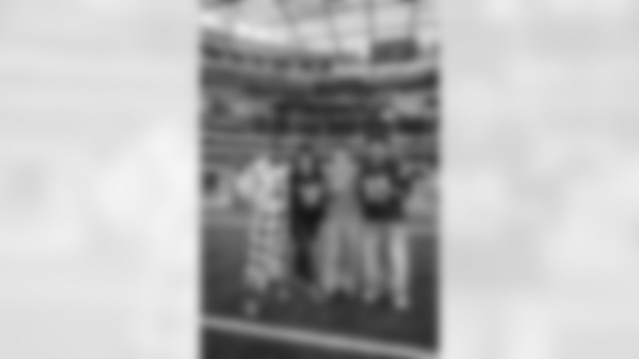 The Los Angeles Rams take on the New Orleans Saints in week 9 of the 2025 NFL regular season.