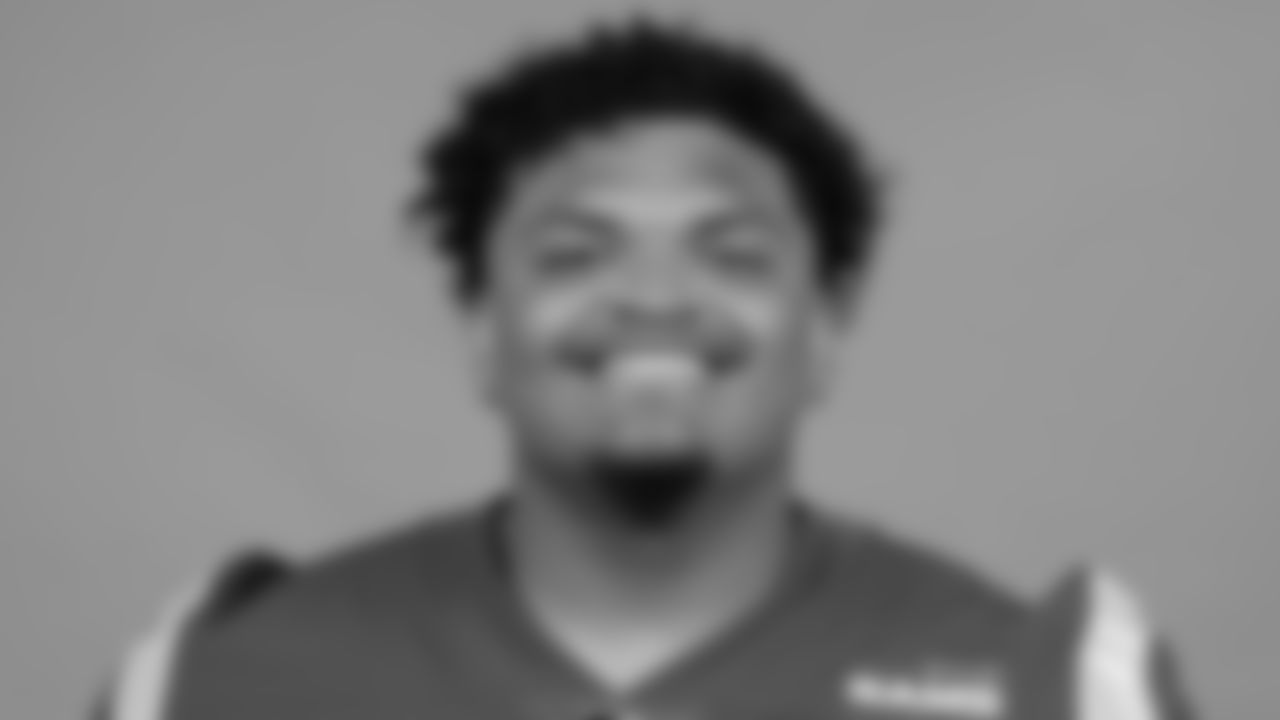 73 | OL Steve Avila