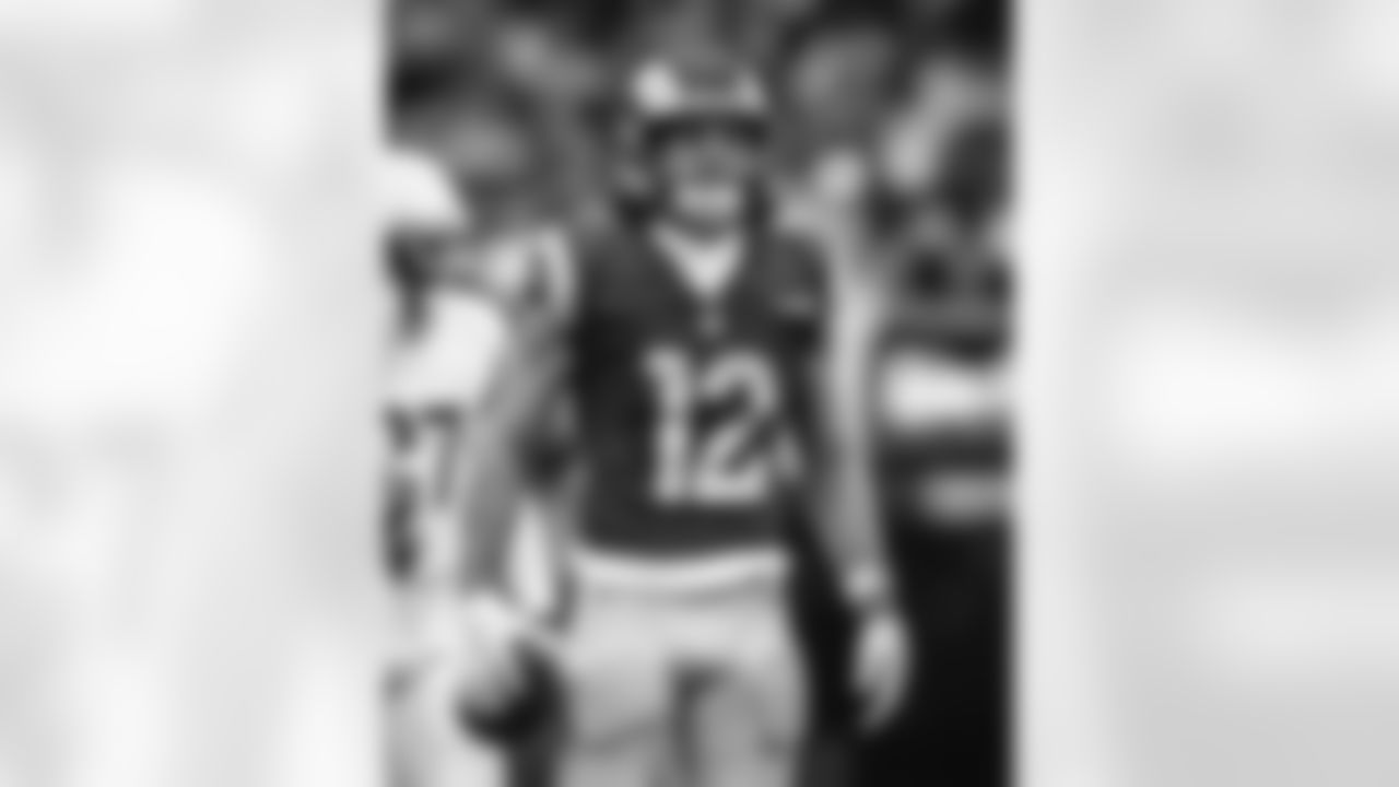 The Los Angeles Rams take on the Arizona Cardinals in week 18 of the 2025 NFL regular season.