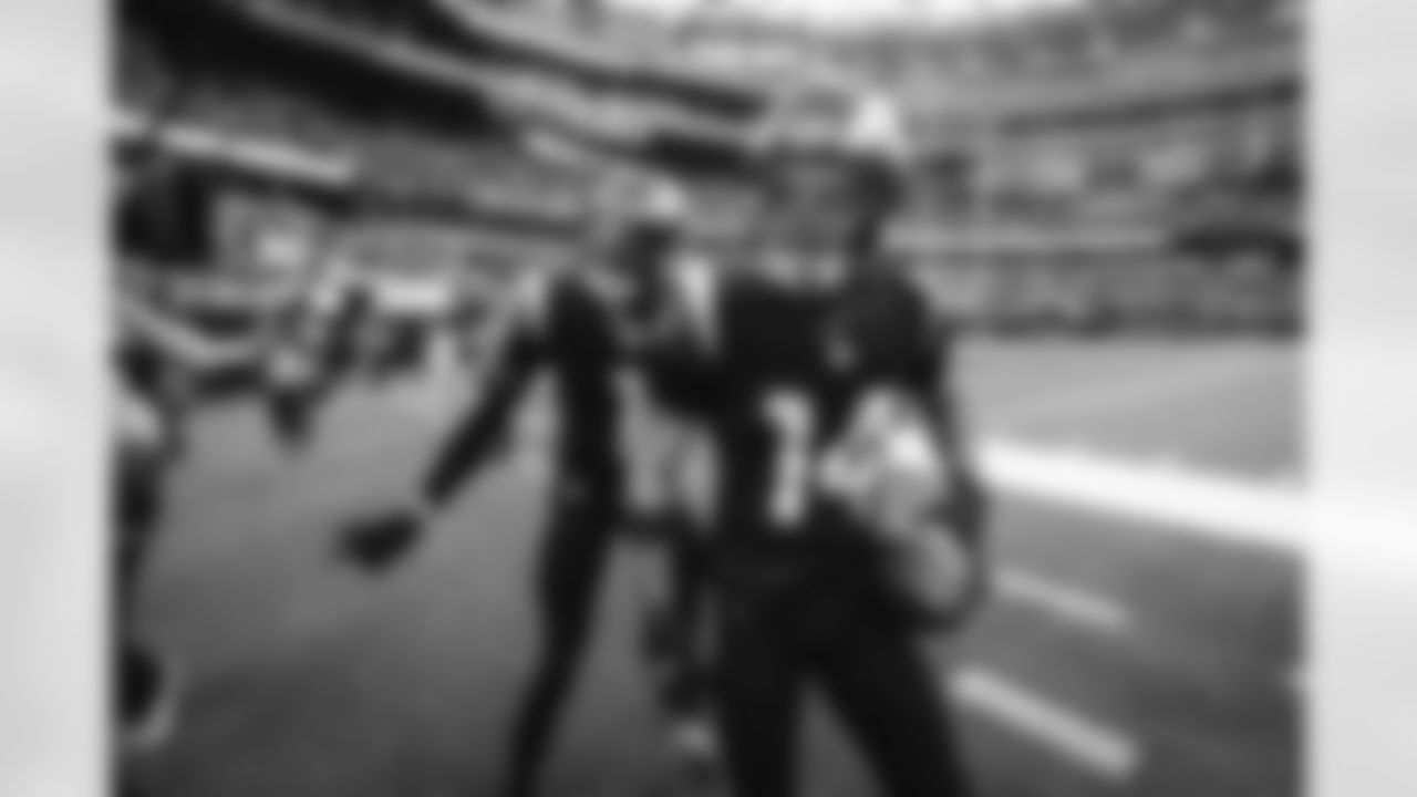 The Los Angeles Rams take on the Seattle Seahawks in week 11 of the 2025 NFL regular season.