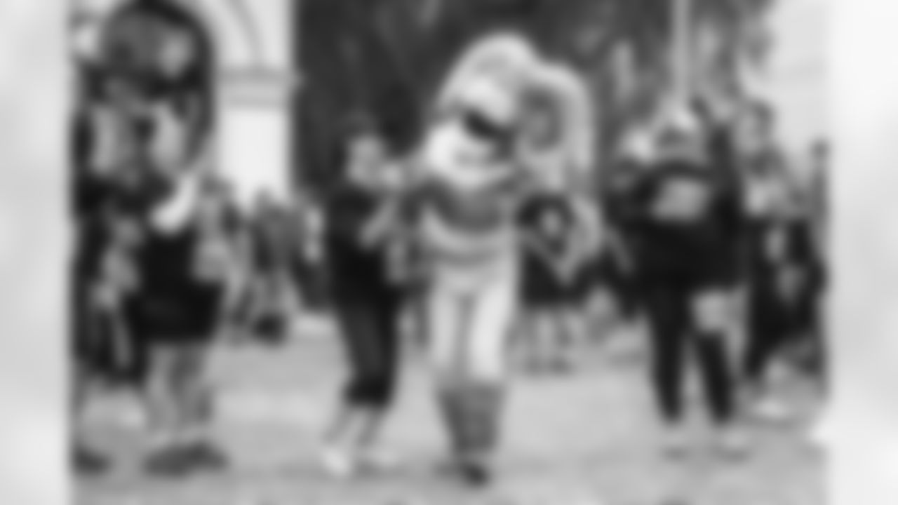 E_251101_Dia_de_los_Muertos_Ofrenda_5K_BT_088