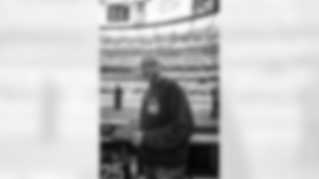 Warren G in the Rams House