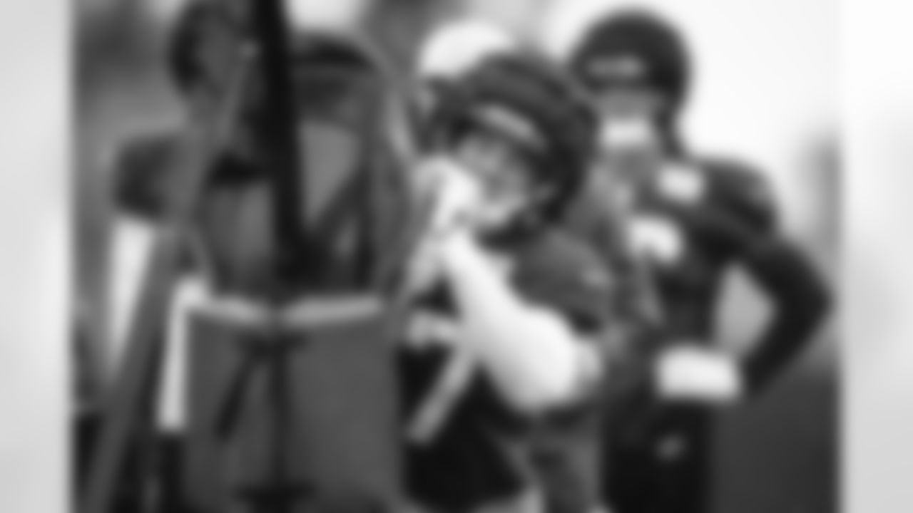 E_251120_Regular_Season_Week12_Practice_AD_0090