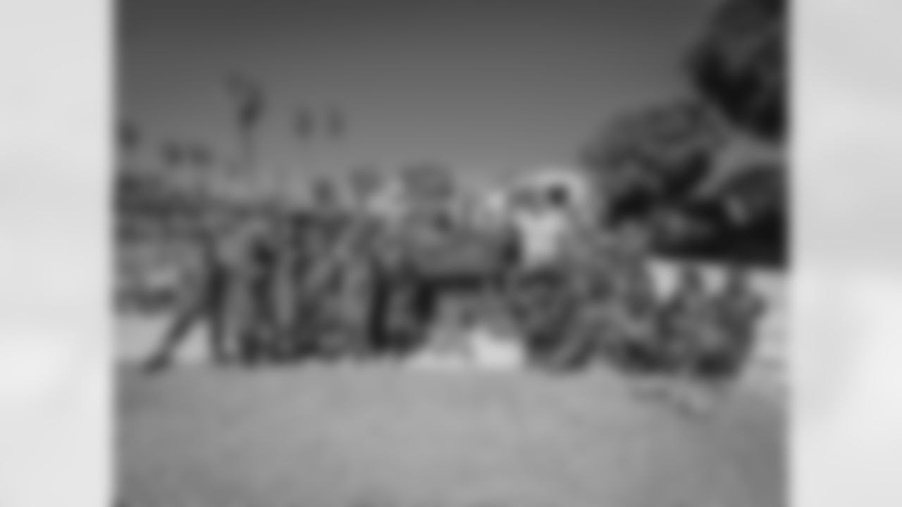 E_251015_pLAymaker_Surprise_NG_0002