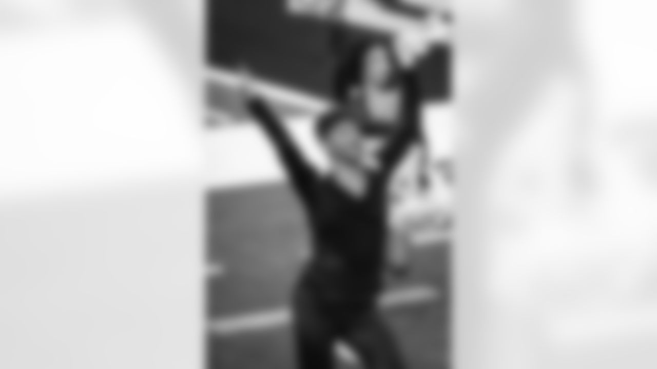 The Los Angeles Rams take on the Tampa Bay Buccaneers in week 12 of the 2025 NFL regular season.