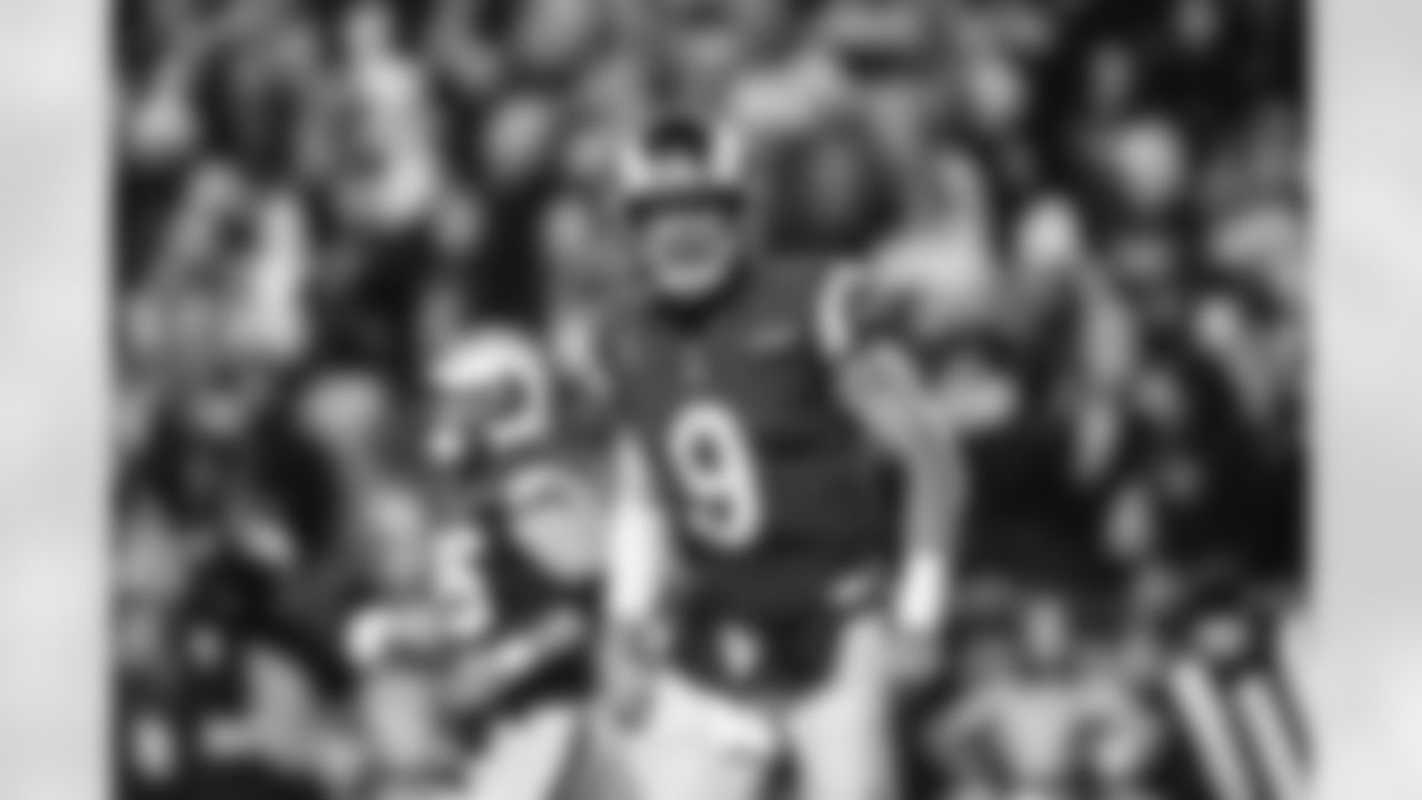 The Los Angeles Rams take on the Seattle Seahawks in week 16 of the 2025 NFL regular season.