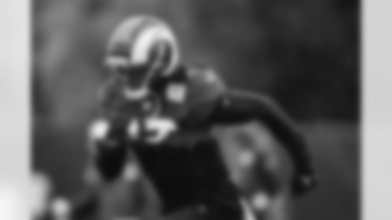 E_251120_Regular_Season_Week12_Practice_AD_0159