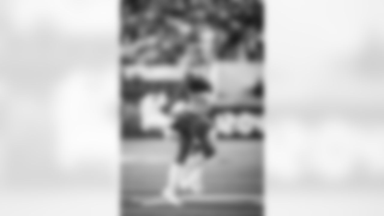 The Los Angeles Rams take on the Detroit Lions in week 15 of the 2025 NFL regular season.