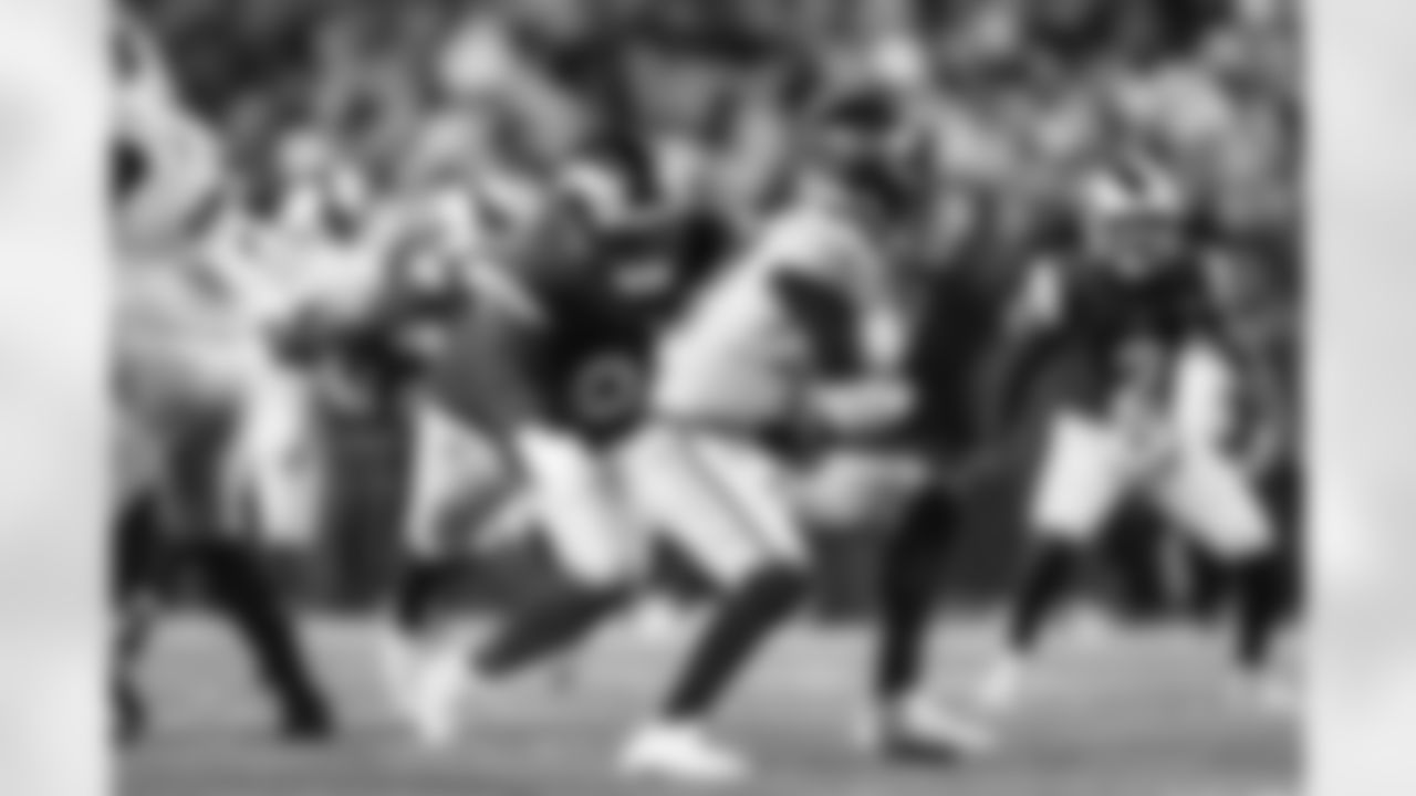 The Los Angeles Rams take on the Seattle Seahawks in week 16 of the 2025 NFL regular season.