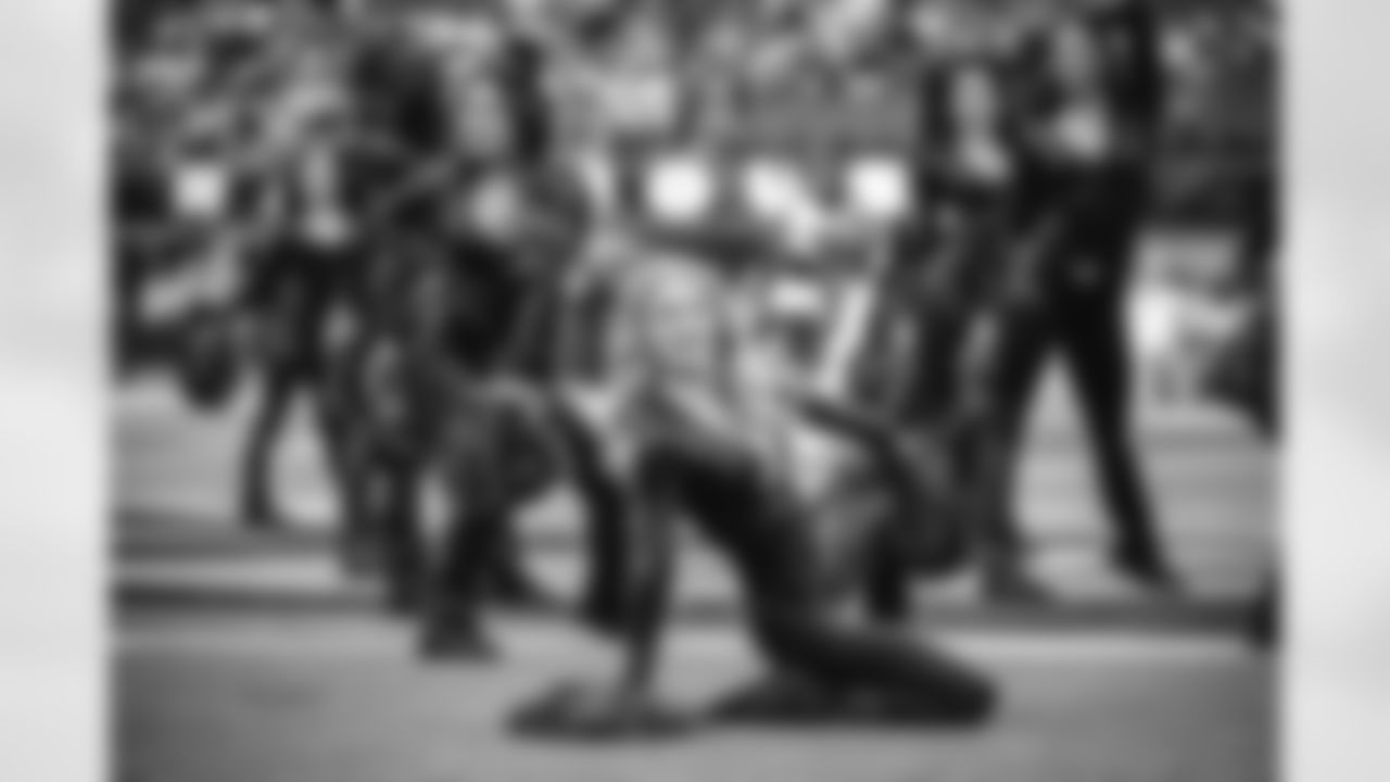 The Los Angeles Rams take on the Seattle Seahawks in week 11 of the 2025 NFL regular season.