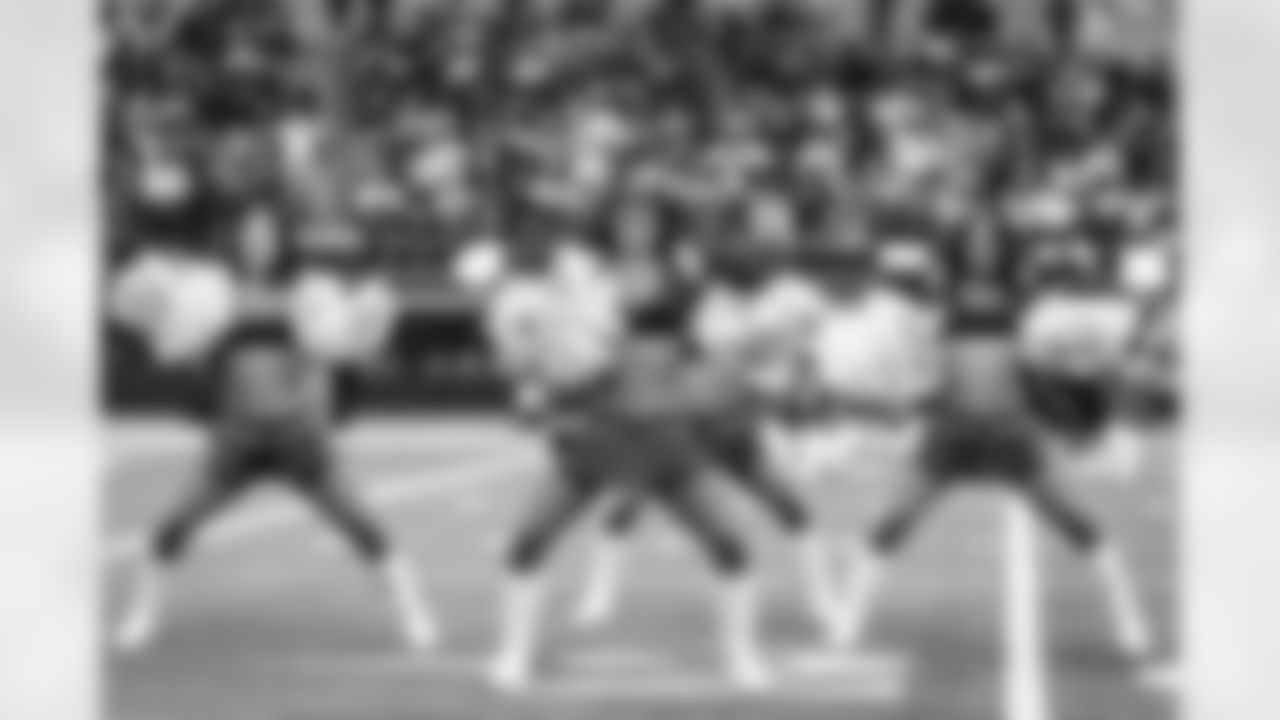 E_260104_Rams_vs_Cardinals_TE_432