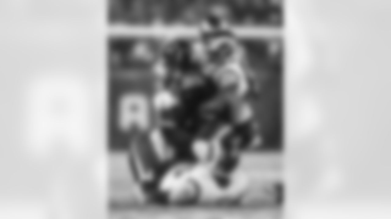 The Los Angeles Rams take on the Chicago Bears in the divisional round of the 2025 NFL Playoffs.