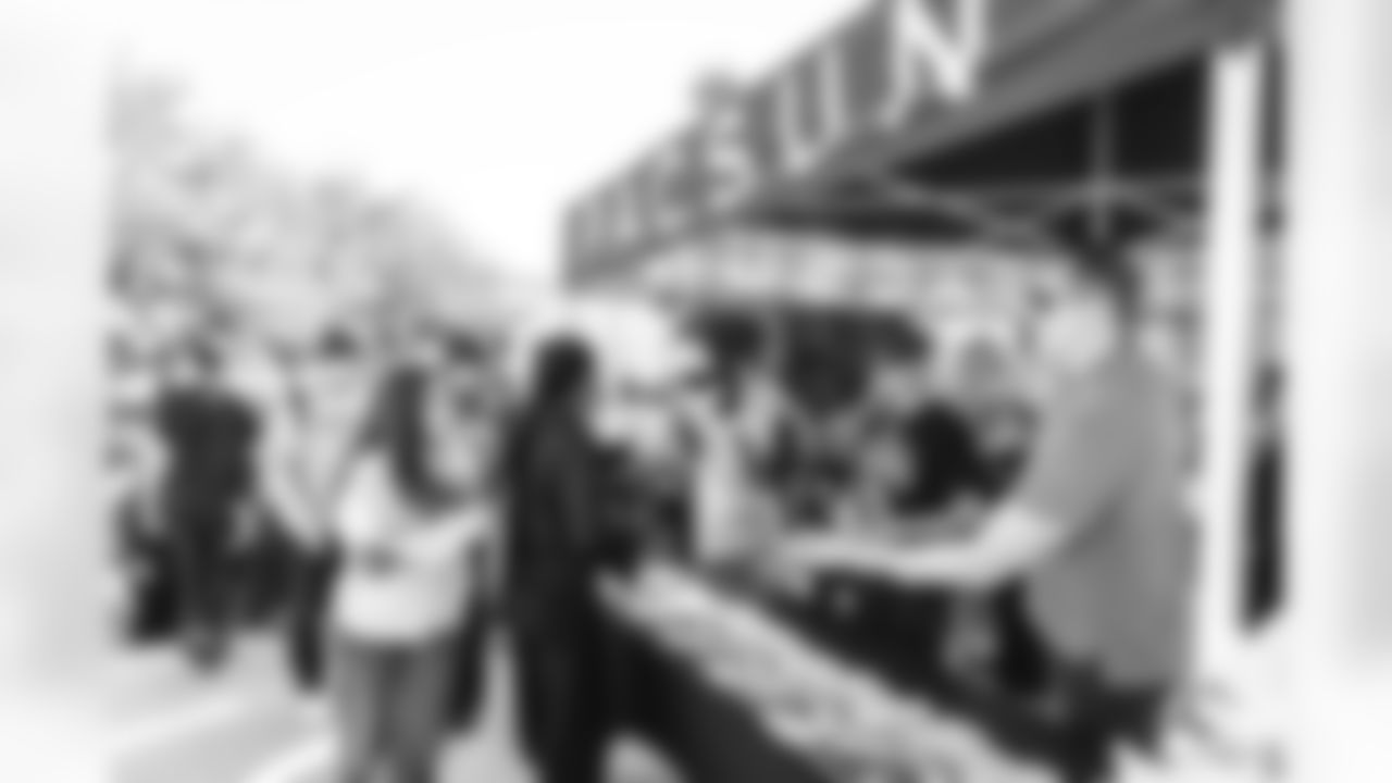 251219_Pacsun_Loads_Of_Love_RH_00027