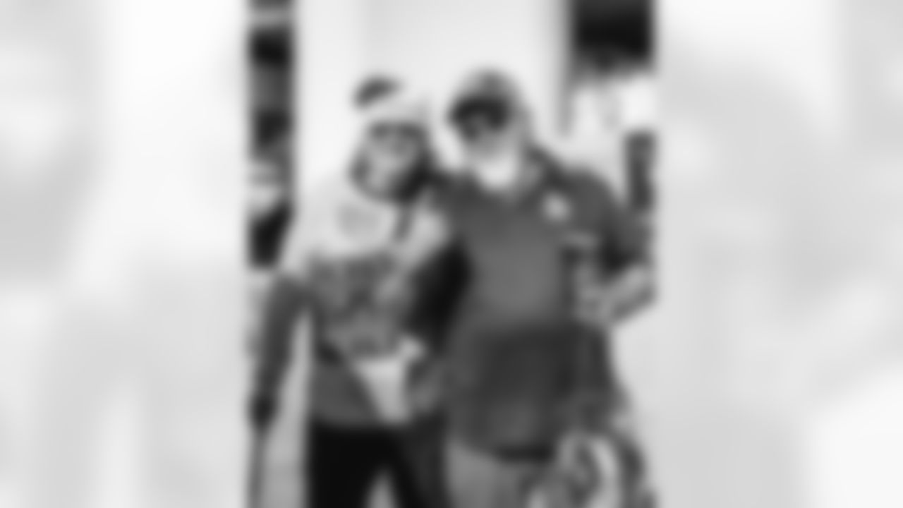 The Los Angeles Rams take on the Detroit Lions in week 15 of the 2025 NFL regular season.