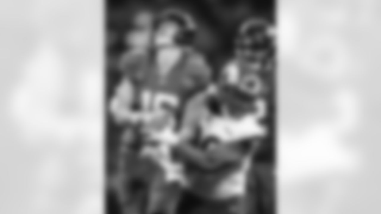 The Los Angeles Rams take on the Jacksonville Jaguars for an international game during week 7 of the 2025 NFL regular season.