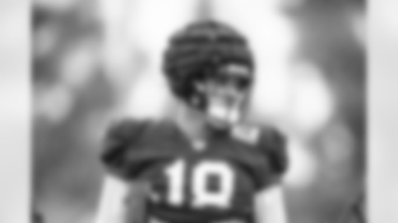 E_251120_Regular_Season_Week12_Practice_AD_0101