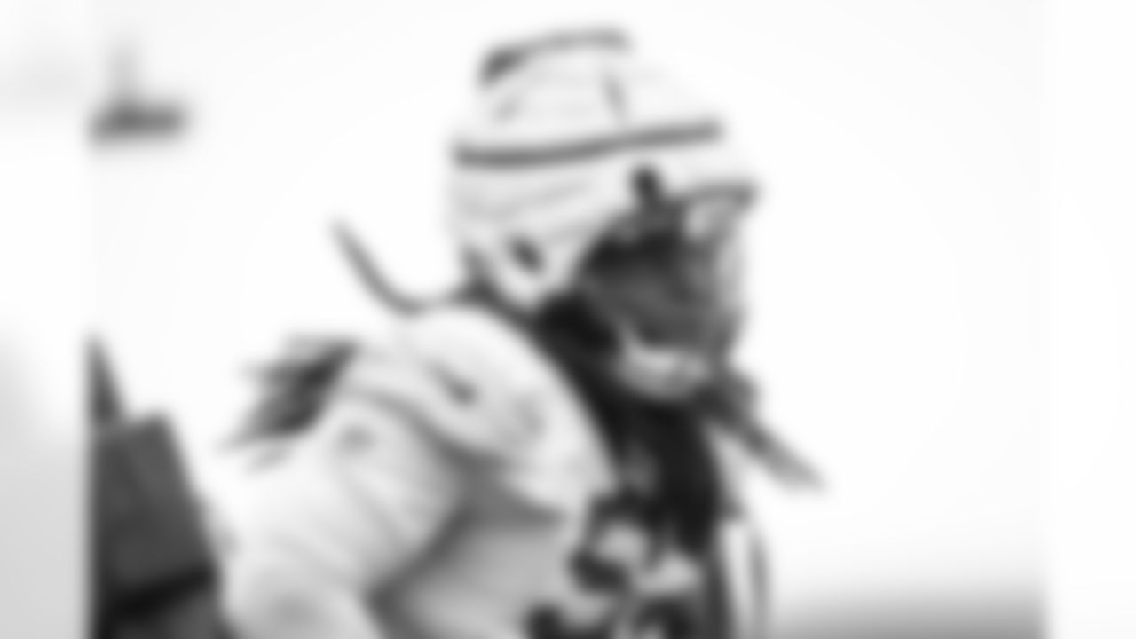 E_251120_Regular_Season_Week12_Practice_AD_0035