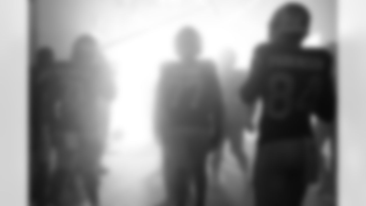 The Los Angeles Rams take on the Detroit Lions in week 15 of the 2025 NFL regular season.