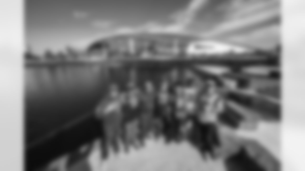 The Los Angeles Rams take on the Detroit Lions in week 15 of the 2025 NFL regular season.